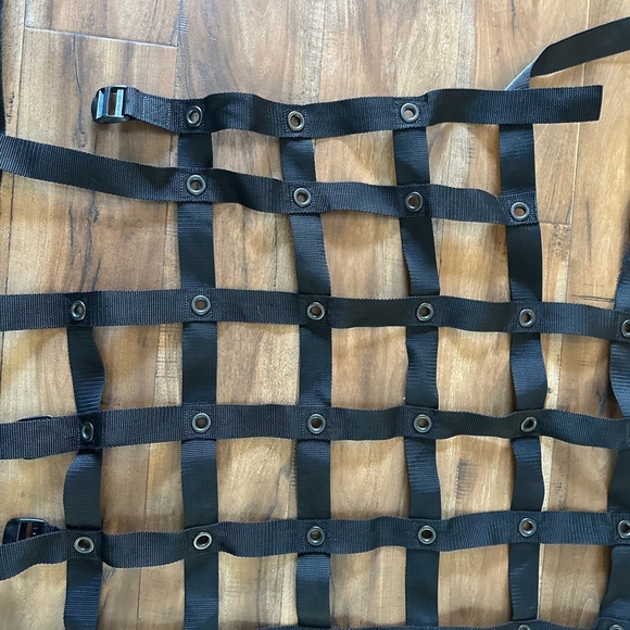 Dirty Dog Pet Cargo Net - Picture 7 of 12